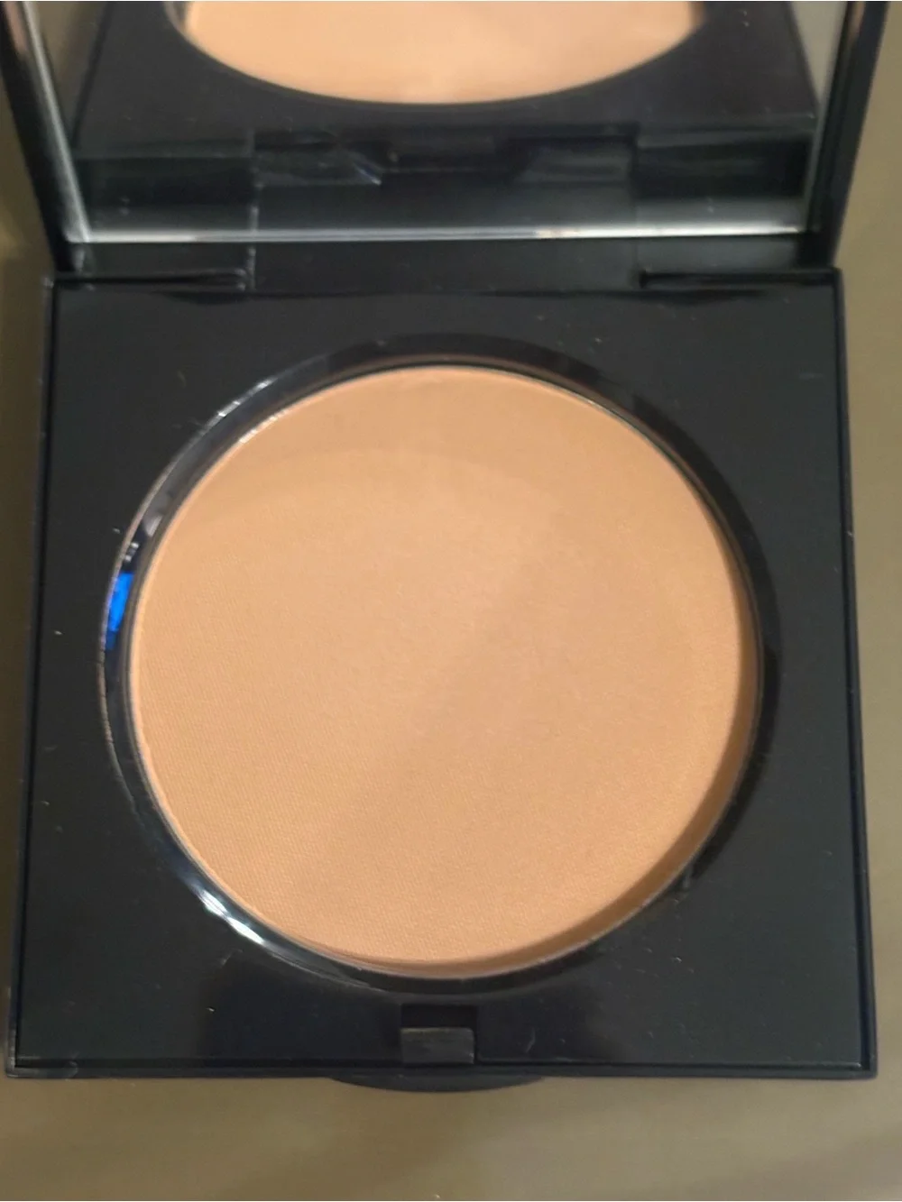 Bobbi Brown Pressed Powder in Basic Brown 🌵#4